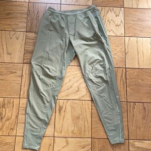 Lululemon Surge Hybrid Pants 29”